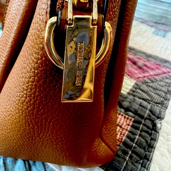 Michael Kors Medium Maxine Leather Satchel - Picture 6 of 10